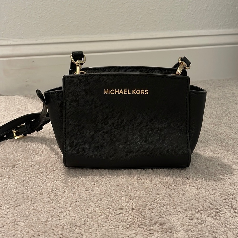 Michael Kors purse